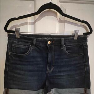American Eagle Super High Rise Shortie